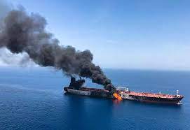 tanker israel terbakar